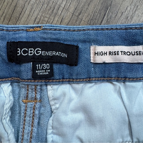 BCBGeneration High Rise Trouser Wide Leg Jeans - Size 11/30 - Picture 13 of 16
